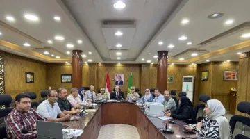 مدير تعليم القليوبية يراقب اختبارات الدبلومات الفنية