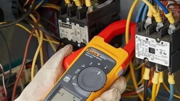 تنفيذ 3969 قضية تتعلق بسرقة الكهرباء ومخالفات التعاقد
