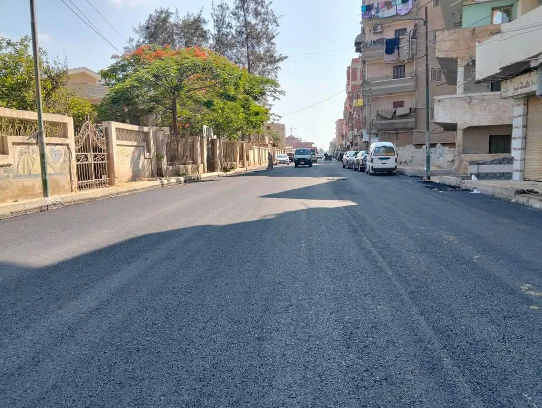 صور: محافظ الغربية يعلن عن رصف طريق “قطور – المحلة” بطول 1200 متر صور: محافظ الغربية يعلن عن رصف طريق “قطور – المحلة” بطول 1200 متر