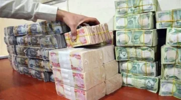 خبير اقتصادي يوضح الجهات الحكومية التي تسيطر على الحصة الكبرى من الرواتب والزيادات.