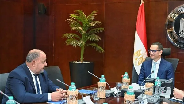 وزير الاستثمار: الحكومة تهدف إلى إطلاق مبادرات متميزة لدعم المزارعين وزير الاستثمار: الحكومة تهدف إلى إطلاق مبادرات متميزة لدعم المزارعين