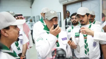 وزير التعليم ورئيس جمعية الكشافة يتفقد استعداد المعسكرات الكشفية لموسم الحج