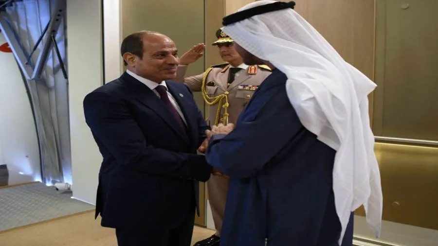السيسي ومحمد بن زايد يؤكدان أهمية التوصل إلى وقف فوري لإطلاق النار في غزة. السيسي ومحمد بن زايد يؤكدان أهمية التوصل إلى وقف فوري لإطلاق النار في غزة.