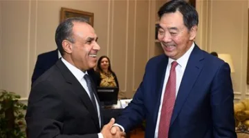 «عقدين من التعاون الاستراتيجي».. وزير الخارجية يلتقي المبعوث الصيني الخاص إلى الشرق الأوسط | صور