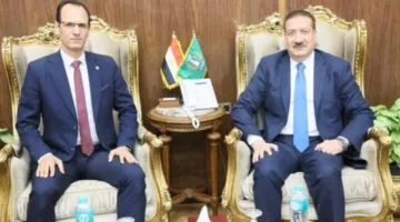محافظ المنوفية يجتمع برئيس الإدارة المركزية لحماية الأراضي في وزارة الزراعة