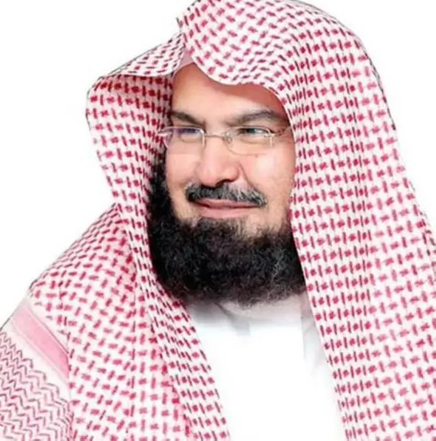 السديس يشجع الحجاج على الإكثار من التلبية من بداية الإحرام حتى بدء رمي جمرة العقبة. السديس يشجع الحجاج على الإكثار من التلبية من بداية الإحرام حتى بدء رمي جمرة العقبة.