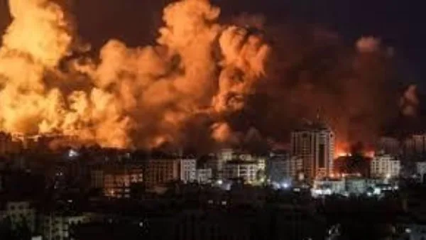 الاحتلال ي Intensifies Aggression وتكثيف القصف على مناطق متنوعة في قطاع غزة الاحتلال ي Intensifies Aggression وتكثيف القصف على مناطق متنوعة في قطاع غزة