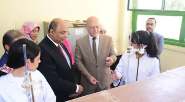 ٤٠ تجربة عملية في الكيمياء خلال المعرض العلمي البحثي الأول لطلاب كلية العلوم بسوهاج