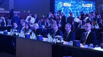 “الاتصالات”: شركات المحمول تستثمر 2.7 مليار دولار في تخصيص الطيف الترددي والرخص.