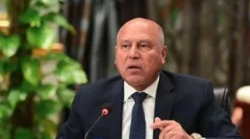 أرقام مذهلة.. خالد أبو بكر: لا يمكن لأحد تحديد جميع مشروعات كامل الوزير