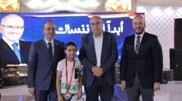 شربين تحتفل بالذكرى الأربعين لرحيل النائب ثروت فتح الباب من خلال تكريم حفظة القرآن الكريم.
