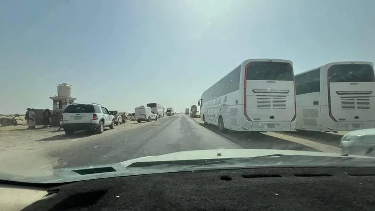 الإخوان يواجهون قبائل مأرب.. أكثر من 30 جريحًا في صدام جديد الإخوان يواجهون قبائل مأرب.. أكثر من 30 جريحًا في صدام جديد