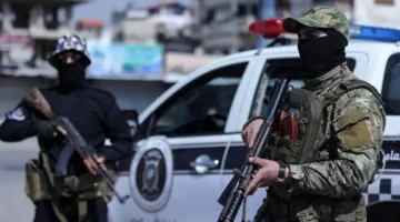 مقتل 8 مدنيين، بينهم نساء من الطائفة العلوية، برصاص عناصر الأمن في أحد الحواجز في وسط سوريا