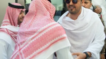 نائب أمير مكة يزور منى للاطلاع على خدمات الحج