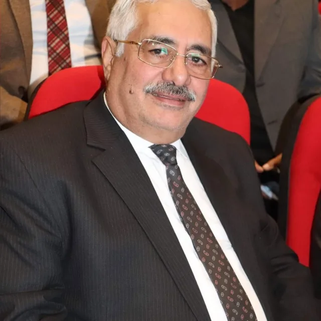الإسكندرية تحت تأثير التغيرات المناخية: رئيس الجمعية الجغرافية يحذر من خطر الغرق التام أو أضرار كبيرة إذا لم نتخذ إجراءات فورية. الإسكندرية تحت تأثير التغيرات المناخية: رئيس الجمعية الجغرافية يحذر من خطر الغرق التام أو أضرار كبيرة إذا لم نتخذ إجراءات فورية.
