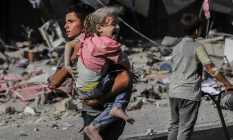 حكومة غزة تطالب بجهود خارجية لإيقاف هجوم إسرائيل