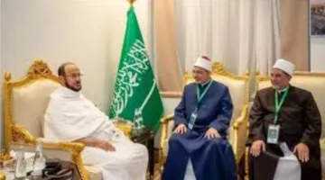 وزير الشؤون الإسلامية يلتقي برئيس جامعة الأزهر وعميد كلية الدراسات الإسلامية