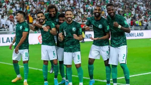 توقيت لقاء السعودية والبحرين في تصفيات كأس العالم والقنوات التي ستقوم بالبث المباشر توقيت لقاء السعودية والبحرين في تصفيات كأس العالم والقنوات التي ستقوم بالبث المباشر