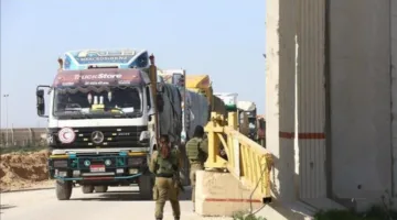 غزة: توقف شاحنات نقل المساعدات بعد مقتل سائق في هجوم مسلح