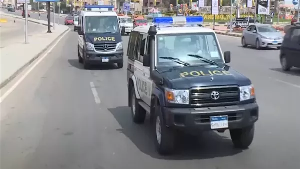 إلقاء القبض على أصحاب متجرين لبيع أجهزة فك شفرات القنوات الفضائية إلقاء القبض على أصحاب متجرين لبيع أجهزة فك شفرات القنوات الفضائية