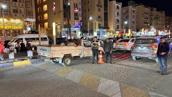 حملات شاملة لتنظيم حركة المرور ومراقبة المخالفات خلال عيد الأضحى في البحر الأحمر حملات شاملة لتنظيم حركة المرور ومراقبة المخالفات خلال عيد الأضحى في البحر الأحمر