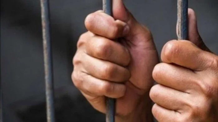 «هوس التواصل الاجتماعي».. وزارة الداخلية تكشف تفاصيل فيديو احتجاز شخصين في الإسكندرية