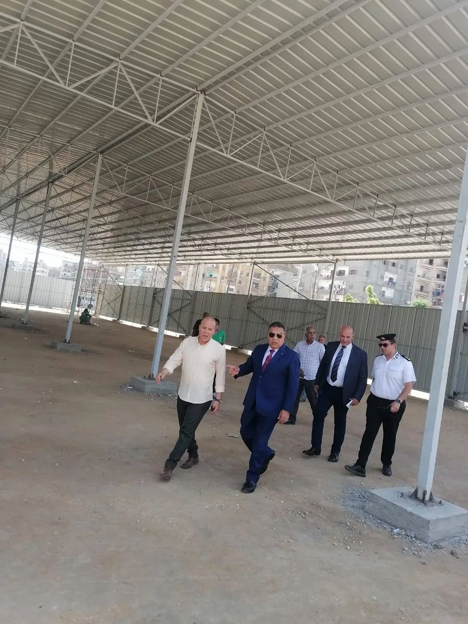 محافظ الدقهلية: نتابع عن كثب جودة الخدمات المقدمة للمواطنين ونحرص على توافرها في جميع المجالات.
