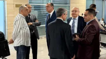 الجمارك: تعزيز الكوادر الإنسانية في مطار القاهرة لتسهيل التسجيل الإلكتروني للهواتف المحمولة