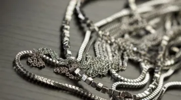 الفضة تحقق أعلى ارتفاع لها منذ 2012