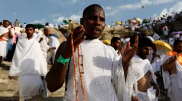 لبيك اللهم لبيك.. ماذا يوجه الله للملائكة في يوم عرفة؟ استثمروا في هذه المكافآت