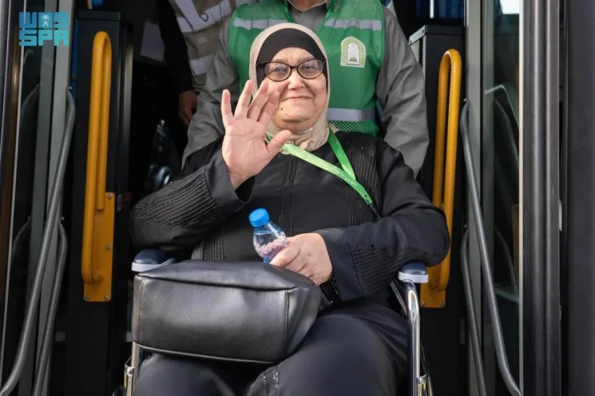 خدمات مستمرة ورعاية كاملة لضيوف برنامج خادم الحرمين في عرفات