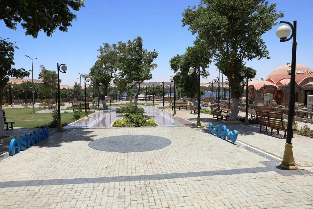 حدائق أسوان تُهَيَّأ لاستقبال الزوار خلال احتفالات عيد الأضحى.. اكتشف التفاصيل! حدائق أسوان تُهَيَّأ لاستقبال الزوار خلال احتفالات عيد الأضحى.. اكتشف التفاصيل!