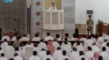 الشيخ بن حميد في خطبة عرفة: يوم عرفة فرصة روحية عظيمة تعكس معاني التوحيد والتقوى وتقبل فيه الدعوات.