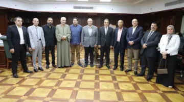 محافظ بني سويف يستقبل قادة حزب الجبهة الوطنية لتهنئتهم بعيد الأضحى