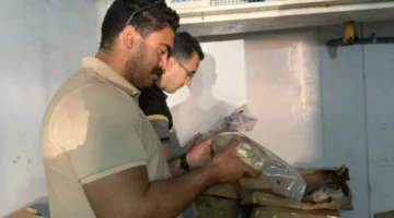 بالصور: “هيئة سلامة الغذاء” تستولي على 1.5 طن من اللحوم الفاسدة و20 ألف عبوة “شيبسي” منتهية الصلاحية في الغربية