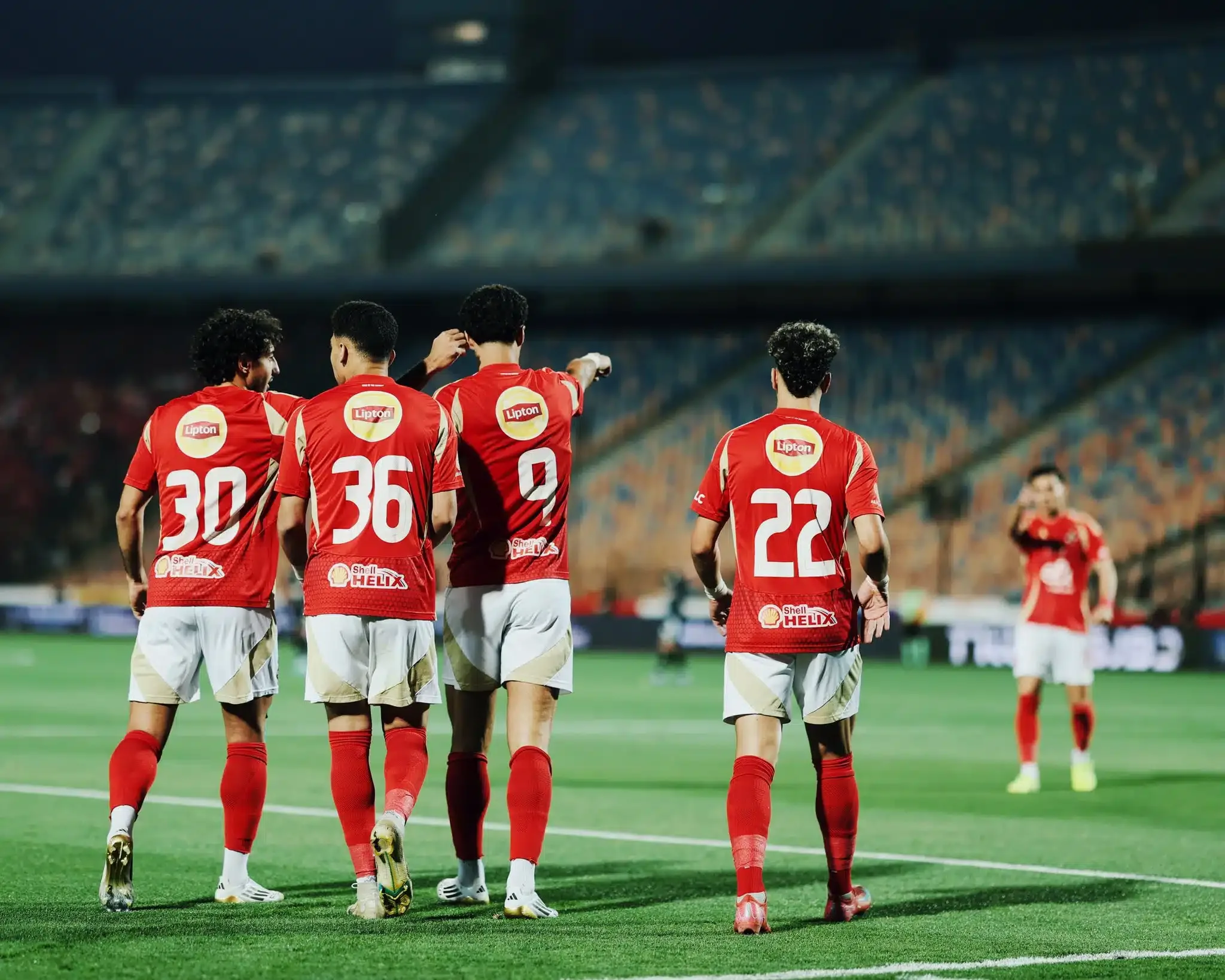 عاجل.. لاعب الأهلي يوضح موقفه من الانتقال إلى الزمالك بعد عدم استدعائه للمونديال