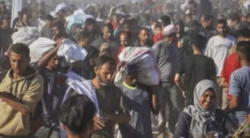 “حماس” ترد على تصريحات ليبرمان: تسليح الاحتلال للمليشيات يعكس إشرافه على خلق الفوضى وتجويع الشعب وسرقة المساعدات في القطاع.