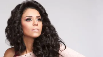 في يوم عرفة.. الفنانة أمينة تتضرع بالدعاء لأخيها الراحل أنور.