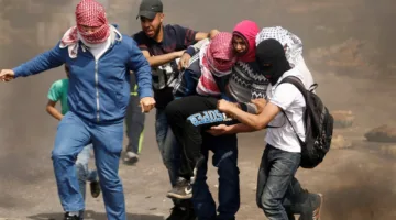 جرح 5 فلسطينيين أثناء سعيهم للحصول على مساعدات إنسانية