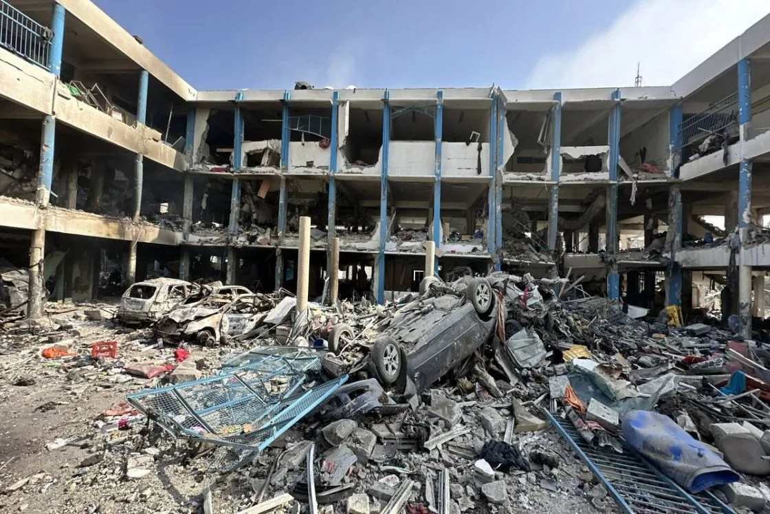 استشهاد أربعة عشر فلسطينياً نتيجة غارات إسرائيلية على خان يونس وغزة وبيت لاهيا استشهاد أربعة عشر فلسطينياً نتيجة غارات إسرائيلية على خان يونس وغزة وبيت لاهيا