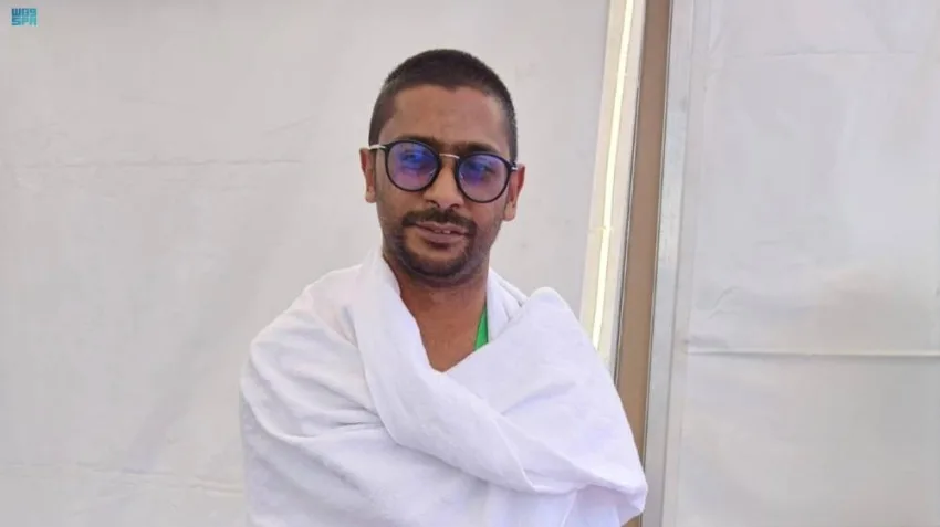 حجاج برنامج خادم الحرمين يعبرون عن سعادتهم ويدعون للقيادة تقديراً للمكرمة الملكية حجاج برنامج خادم الحرمين يعبرون عن سعادتهم ويدعون للقيادة تقديراً للمكرمة الملكية