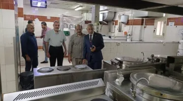 نائب مدير التأمين الصحي في القليوبية يزور المستشفيات للوقوف على استعداداتها خلال عطلة عيد الأضحى