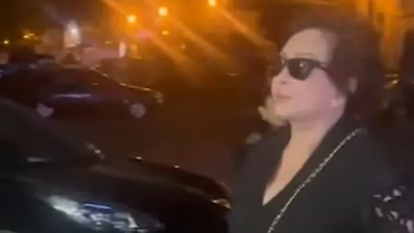الحزن يخيّم على لبلبة في جنازة سميحة أيوب الحزن يخيّم على لبلبة في جنازة سميحة أيوب