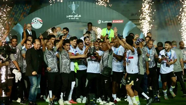 بعد الفوز بكأس مصر.. لاعب وسط الزمالك يواجه غرامة مالية ضخمة بعد الفوز بكأس مصر.. لاعب وسط الزمالك يواجه غرامة مالية ضخمة