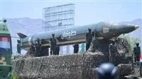 الحوثيون يعلنون استهداف مطار بن غوريون بصاروخ فائق السرعة.