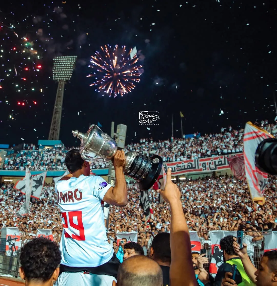 ليلة الإخلاص.. الزمالك يحقق كأس مصر بحضور رموزه ومشاعر أبطاله (صور) ليلة الإخلاص.. الزمالك يحقق كأس مصر بحضور رموزه ومشاعر أبطاله (صور)