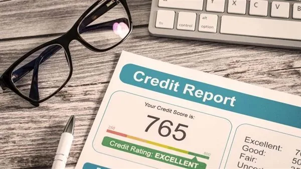أثر القروض على تصنيف I-Score الائتماني أثر القروض على تصنيف I-Score الائتماني