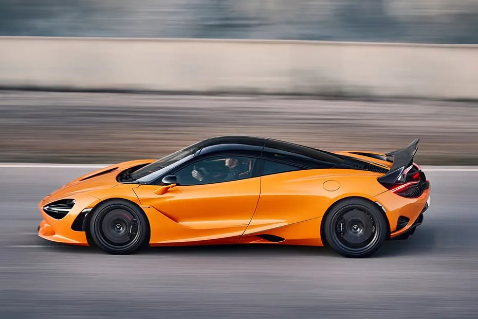 ما هي مميزات ماكلارين 750S 2025 وكم سعرها؟ ما هي مميزات ماكلارين 750S 2025 وكم سعرها؟