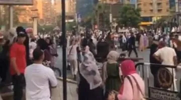الله أكبر.. احتفال المواطنين بعيد الأضحى في ساحة مسجد مصطفى محمود بعد الصلاة (بث حي)