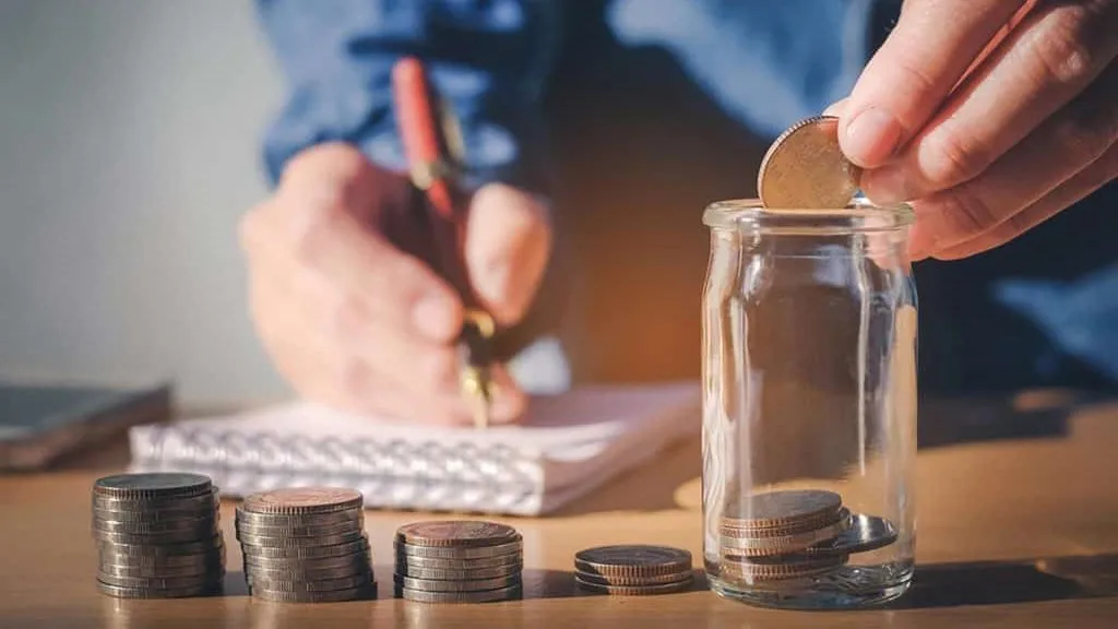 هل توجد حسابات توفير خاصة للأجانب المقيمين في مصر؟